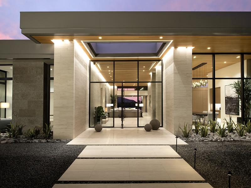 Modern luxury home built by custom home builder in Arizona Modern luxury home built by custom home builder in Arizona